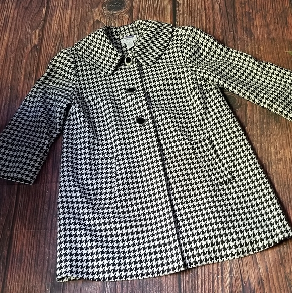 Carmen Marc Valvo Houndstooth Coat - Picture 2 of 16